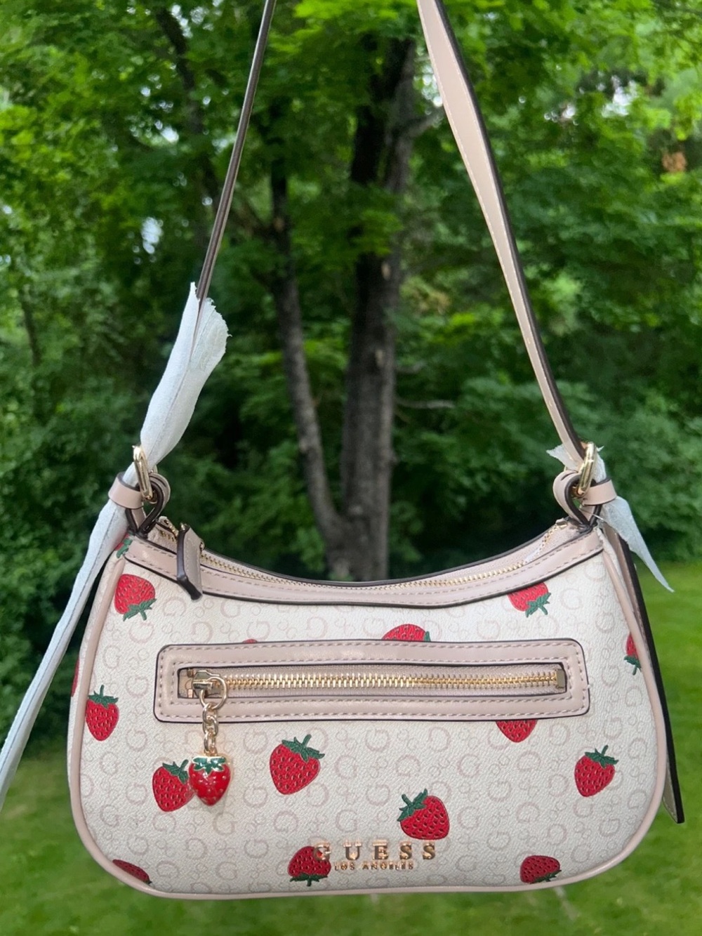 NEW! GUESS Strawberry Print Shoulder Bag Pale Pink